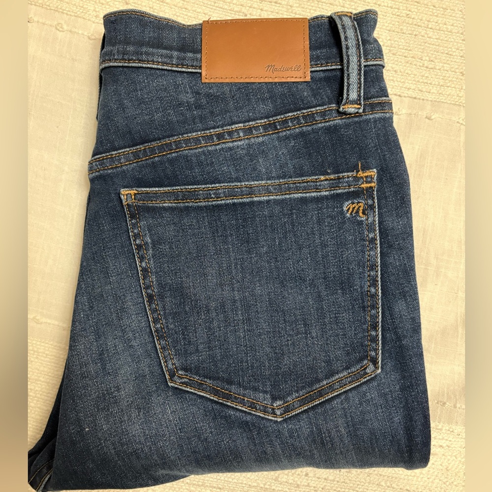 Madewell 10” High Rise Skinny Jeans - Deming Wash - size 28
